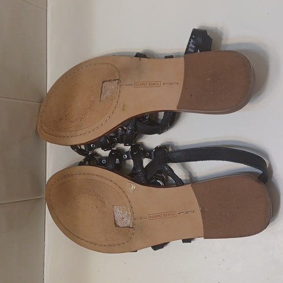 Vince Camuto Black & Silver Ring  Stappy  Flat Sandals Sz 8M =38.5 - Picture 5 of 10